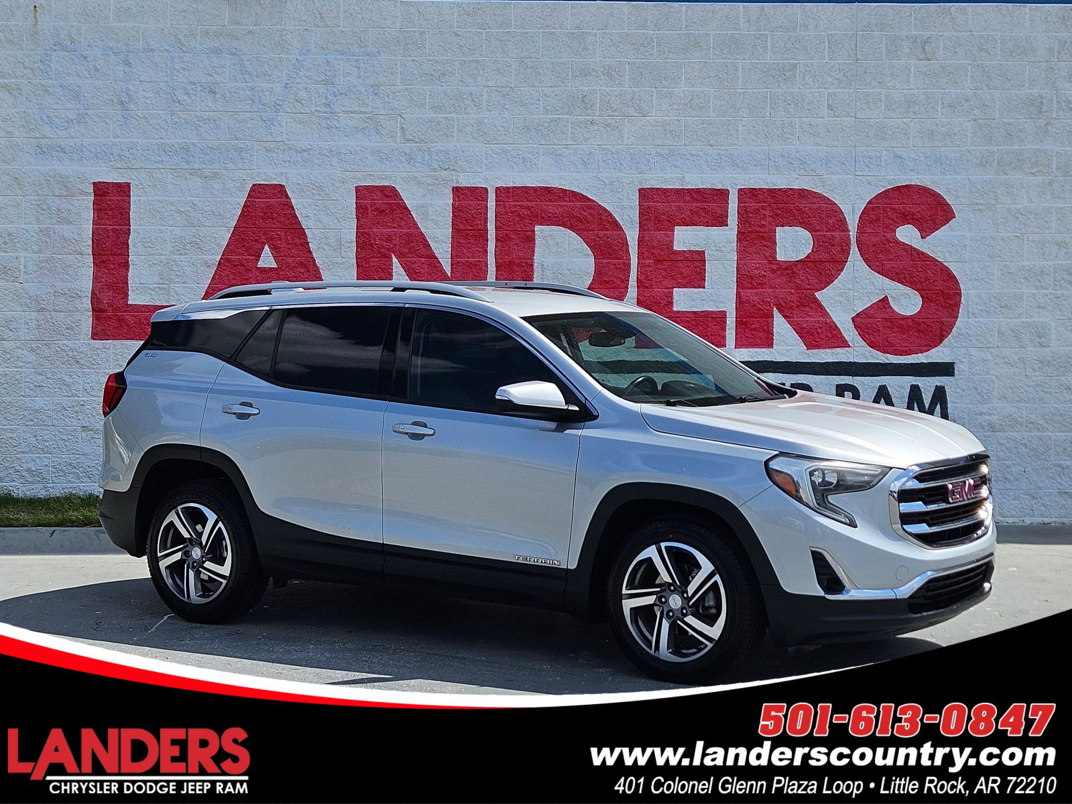 Used 2019 GMC Terrain SLT w/ Preferred Package image 1