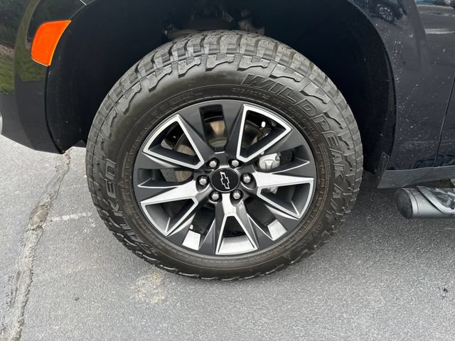 Used 2021 Chevrolet Tahoe Z71 w/ Z71 Signature Package AWD/4WD image 27