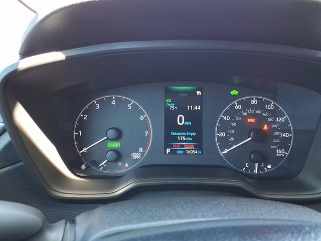 Used 2025 Toyota Corolla Cross AWD Hybrid image 20