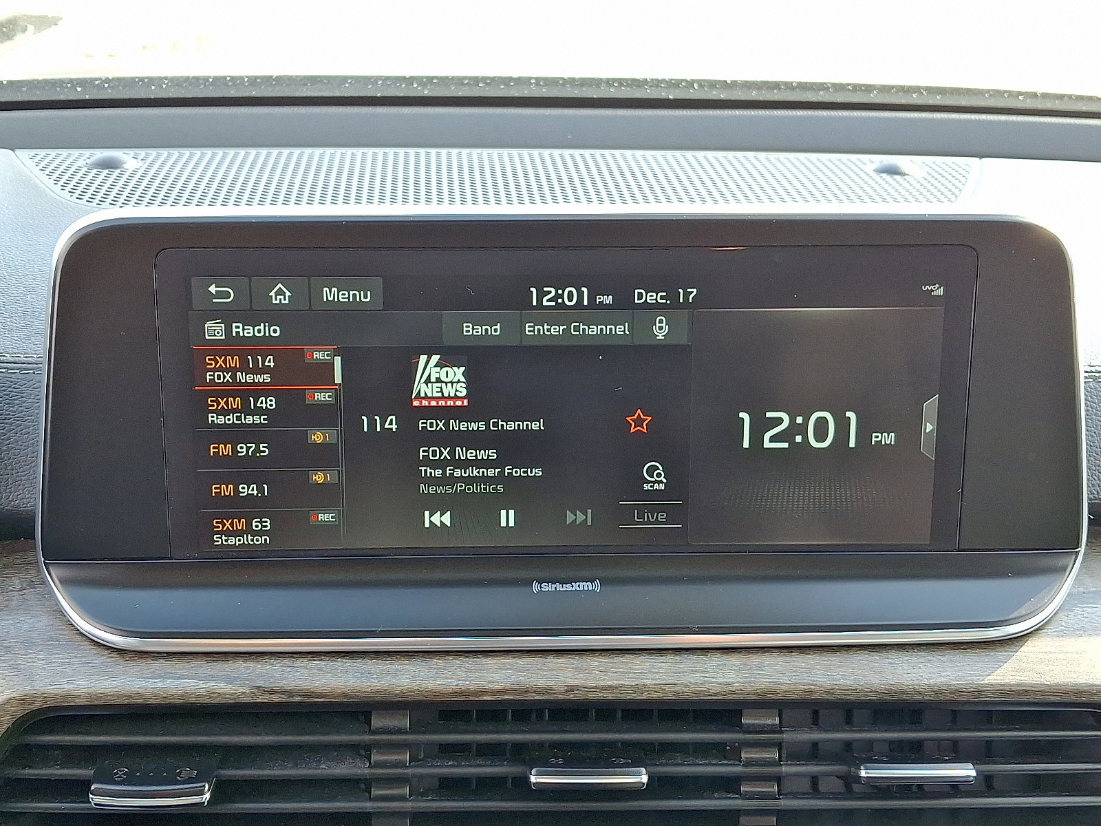 Used 2020 Kia Telluride EX image 18