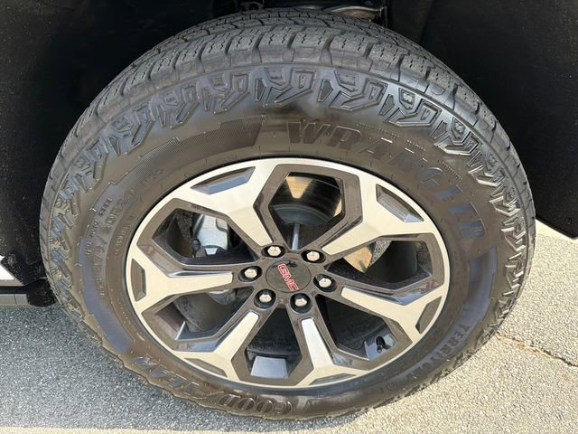 Certified 2025 GMC Yukon XL AT4 Ultimate image 12