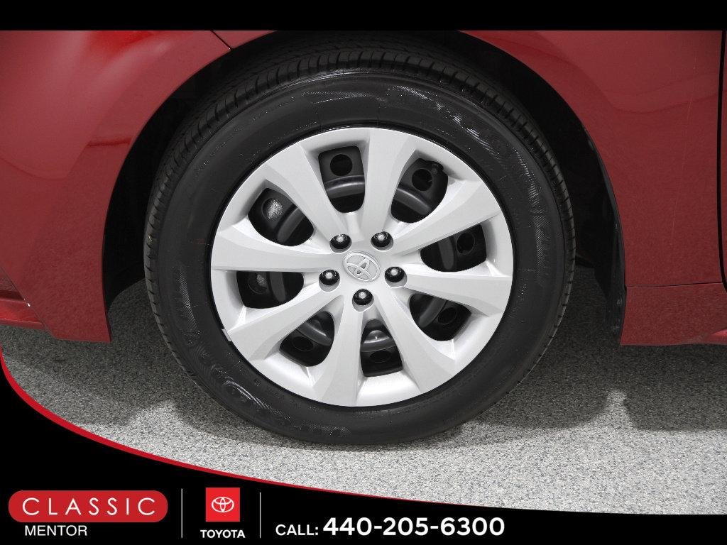 Certified 2025 Toyota Corolla LE FWD image 19