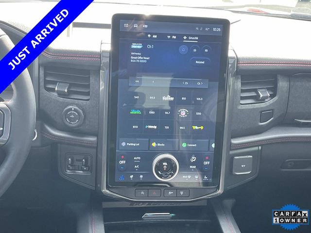 Used 2024 Ford Expedition Limited AWD/4WD image 16