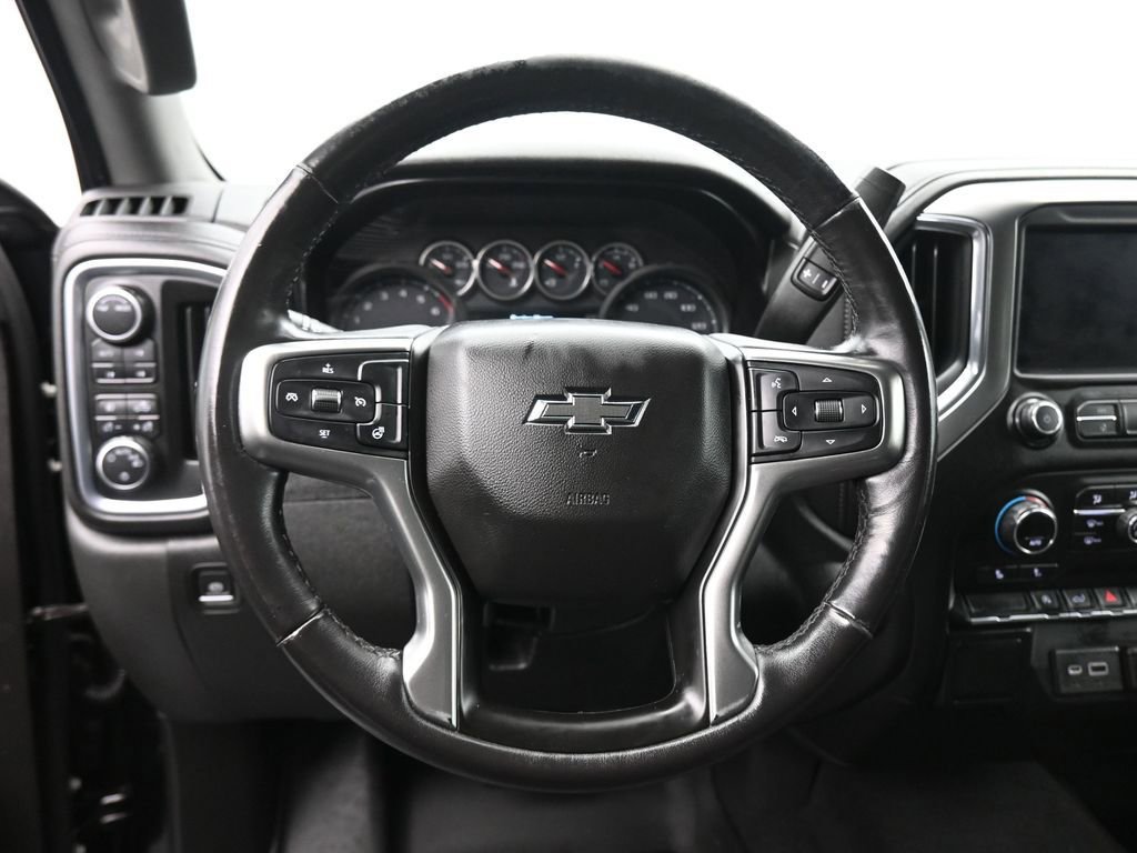 Used 2020 Chevrolet Silverado 1500 RST AWD/4WD image 15