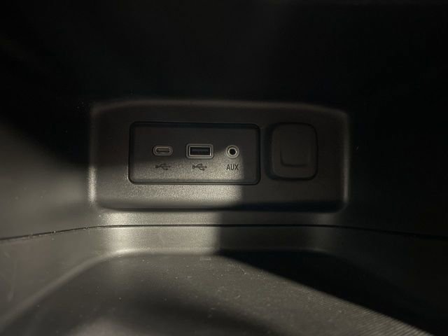 Used 2022 Chevrolet Equinox LT image 18