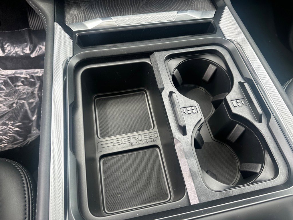 New 2025 Ford F250 Platinum image 37