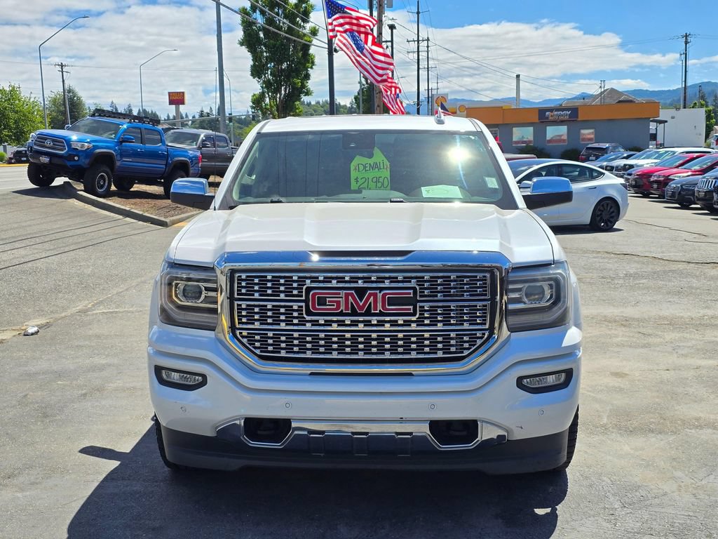 Used 2016 GMC Sierra 1500 Denali w/ Enhanced Driver Alert Package AWD/4WD image 2