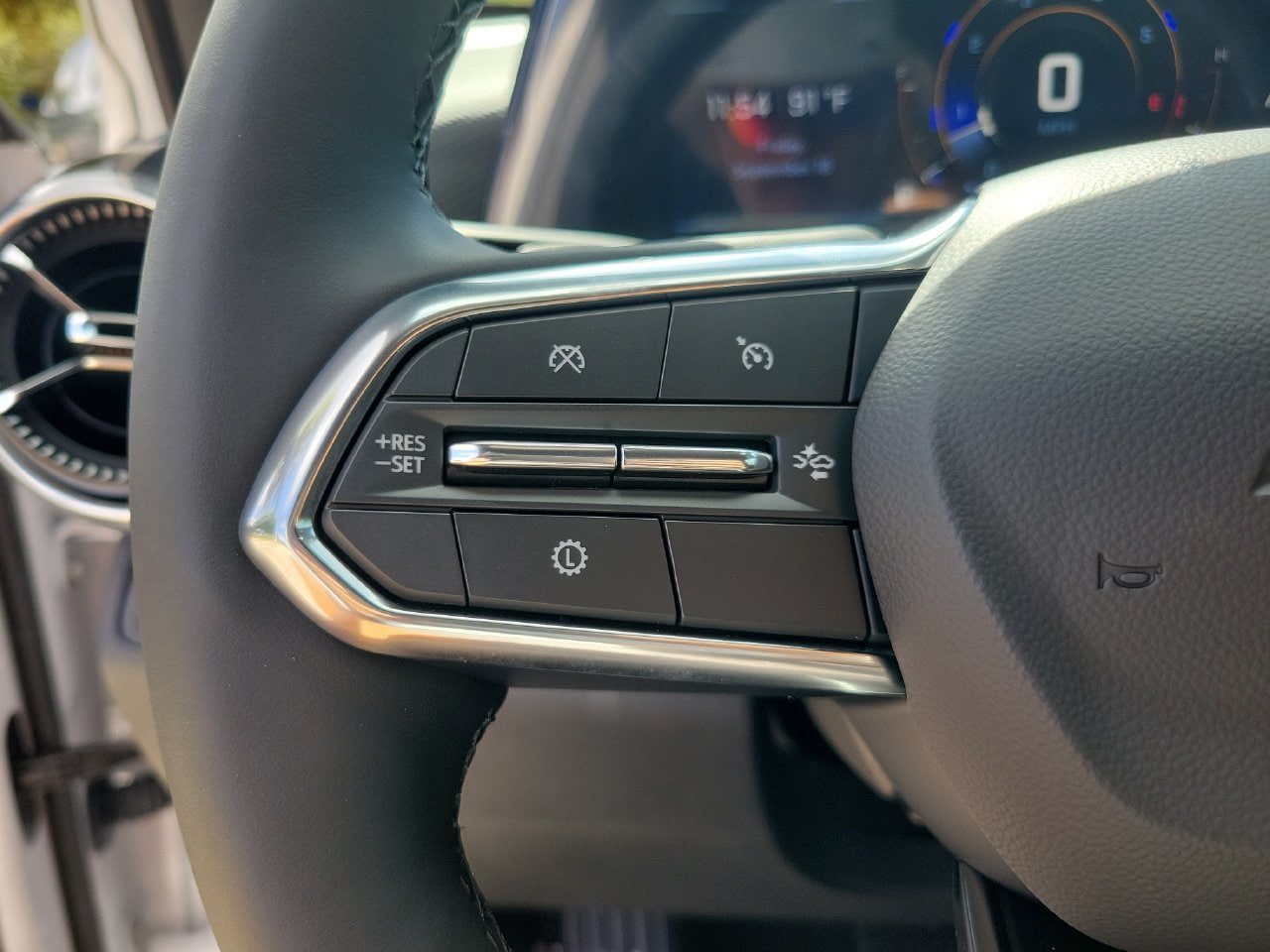 New 2027 Chevrolet Equinox LT FWD image 18