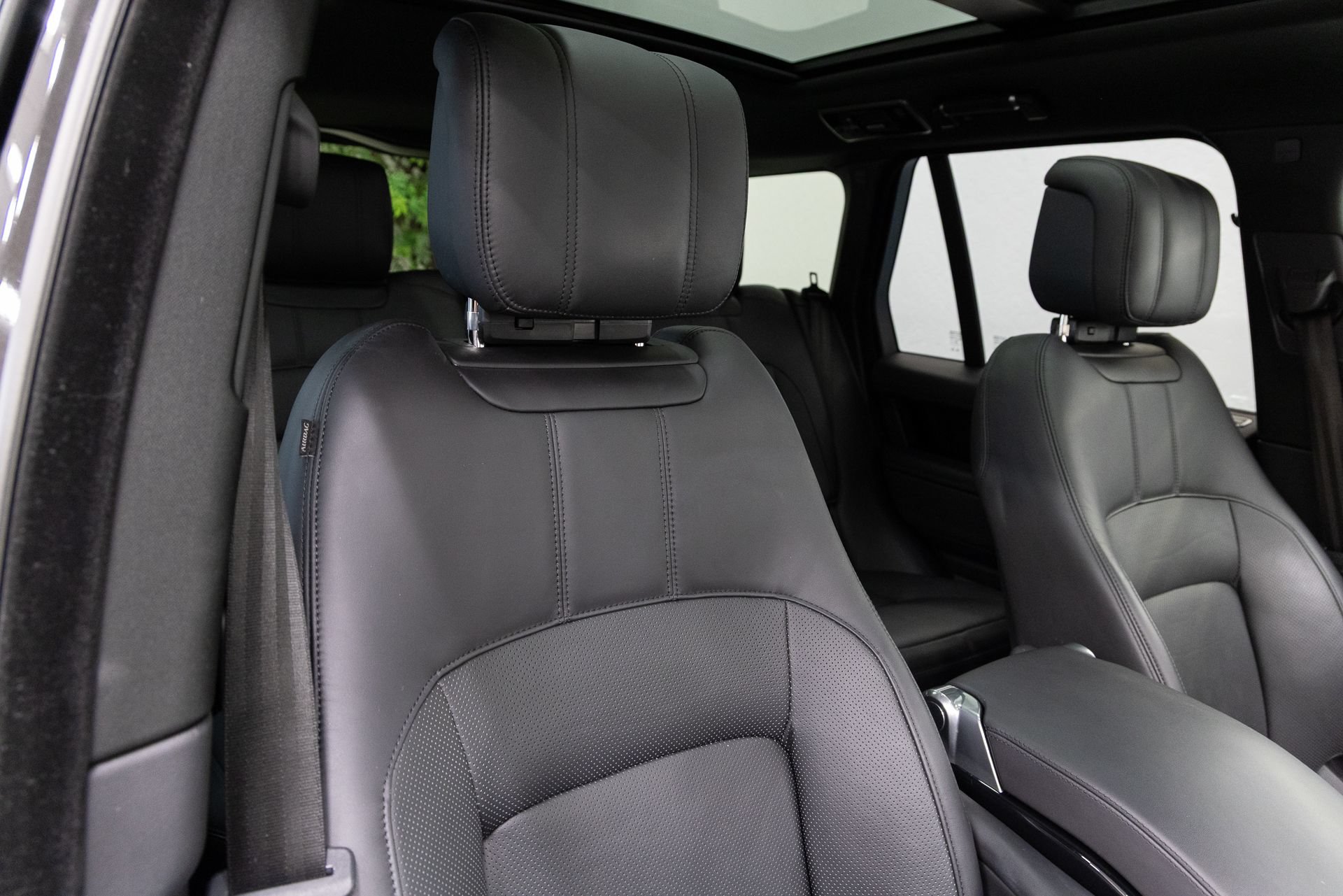 Used 2020 Land Rover Range Rover HSE AWD/4WD image 19