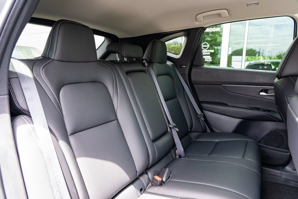 New 2026 Nissan Murano SV AWD/4WD image 23