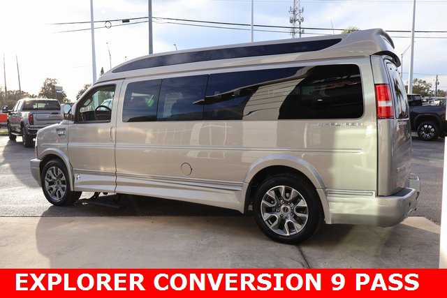 New 2026 GMC Savana 2500 EXPLORER CONVERSION TRIM w/ Driver Convenience Package image 5