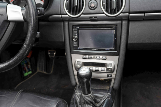 Used 2005 Porsche Boxster S RWD image 30