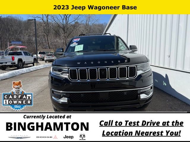 Used 2023 Jeep Wagoneer 4WD w/ Premium Group I image 3