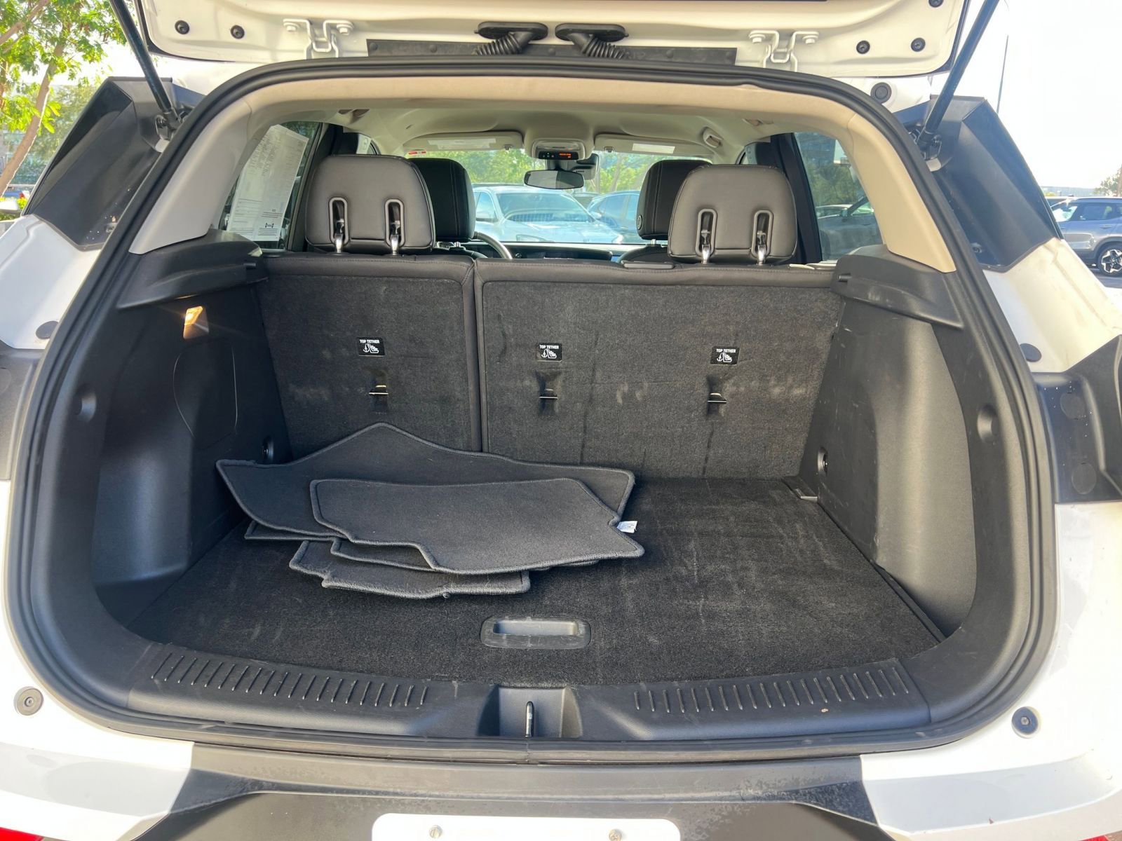 Used 2025 Buick Encore GX Preferred image 31