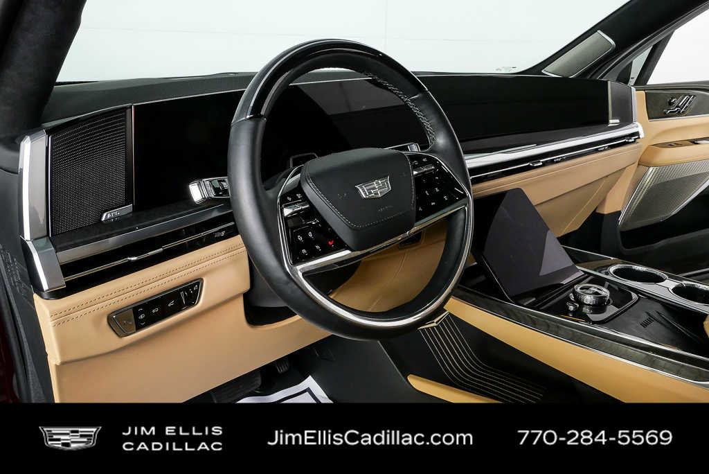 Certified 2025 Cadillac Escalade IQ Sport 2 AWD/4WD image 4