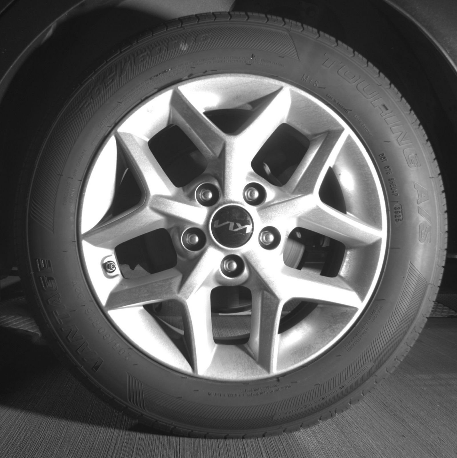 Used 2025 Kia Soul LX w/ LX Technology Package FWD image 17