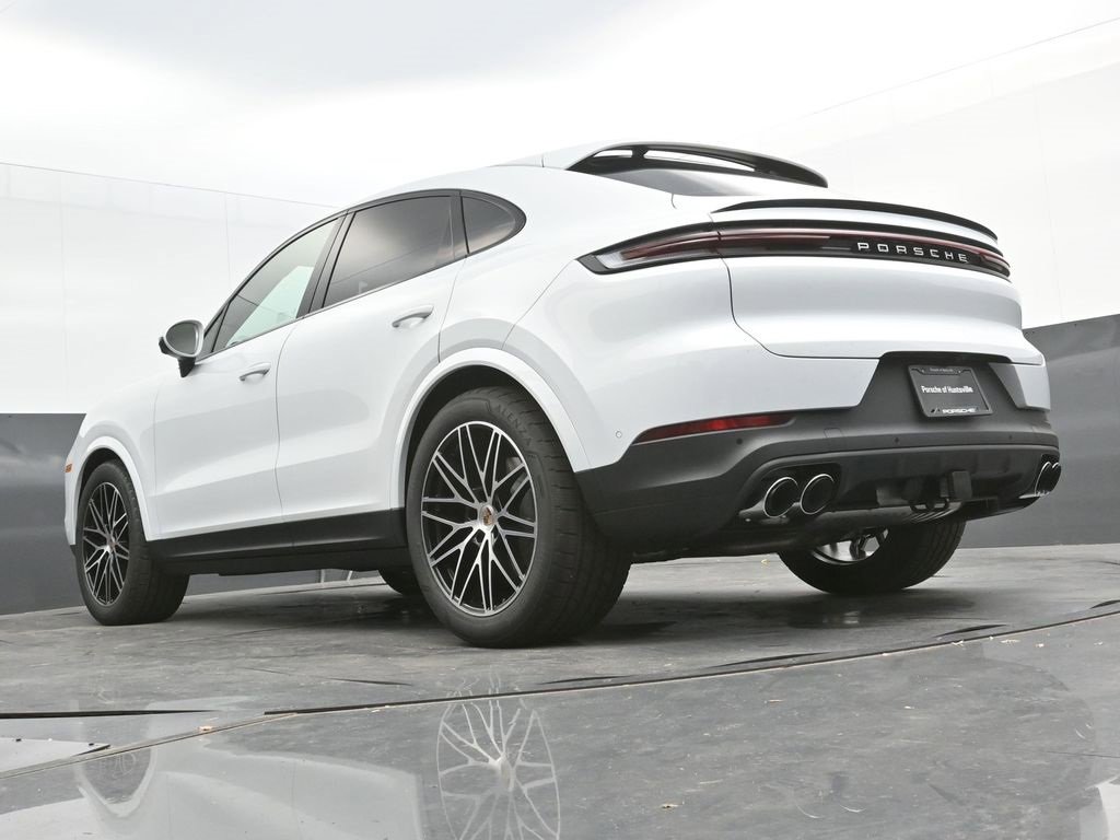 New 2026 Porsche Cayenne Coupe image 33