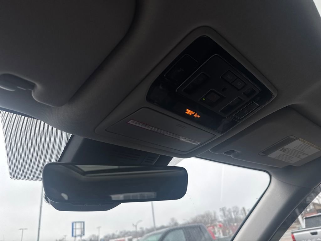 Used 2024 Toyota Grand Highlander Limited image 30