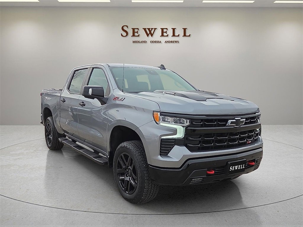 Used 2024 Chevrolet Silverado 1500 LT Trail Boss w/ LT Trail Boss Premium Package image 6