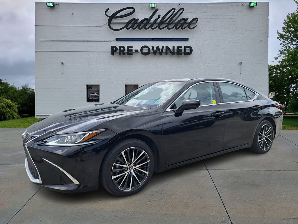 Used 2024 Lexus ES 350 w/ Premium Package image 7