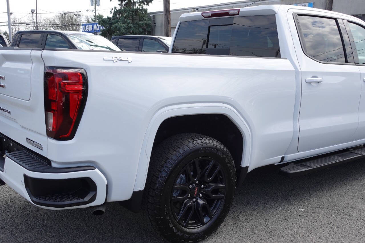 Used 2025 GMC Sierra 1500 Elevation w/ Elevation Premium Package AWD/4WD image 10