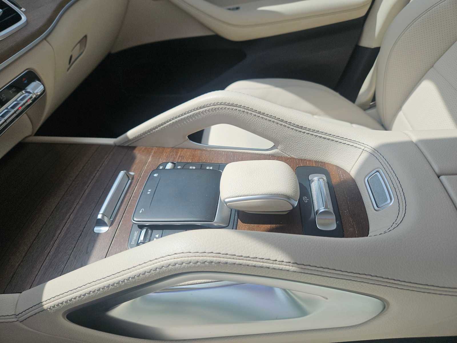 Used 2021 Mercedes-Benz GLS 450 4MATIC image 21