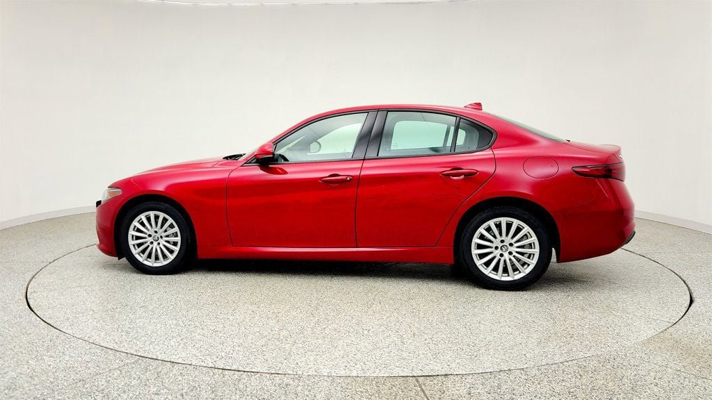 Used 2022 Alfa Romeo Giulia Sprint AWD/4WD image 8