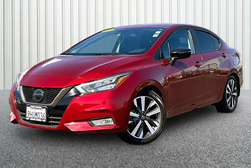 Used 2020 Nissan Versa SR FWD image 33