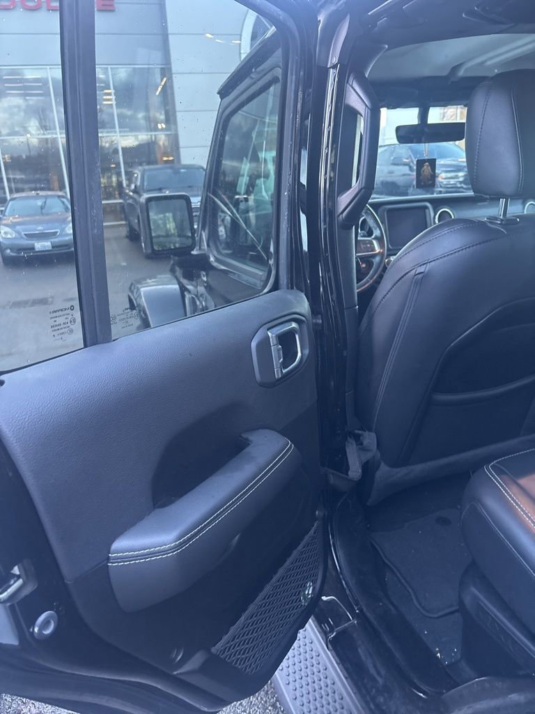 Used 2023 Jeep Wrangler Unlimited Sahara w/ Cold Weather Group image 13