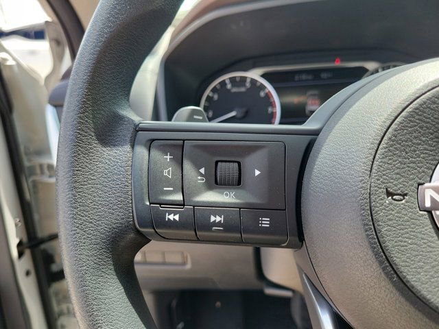 Certified 2023 Nissan Rogue S image 24