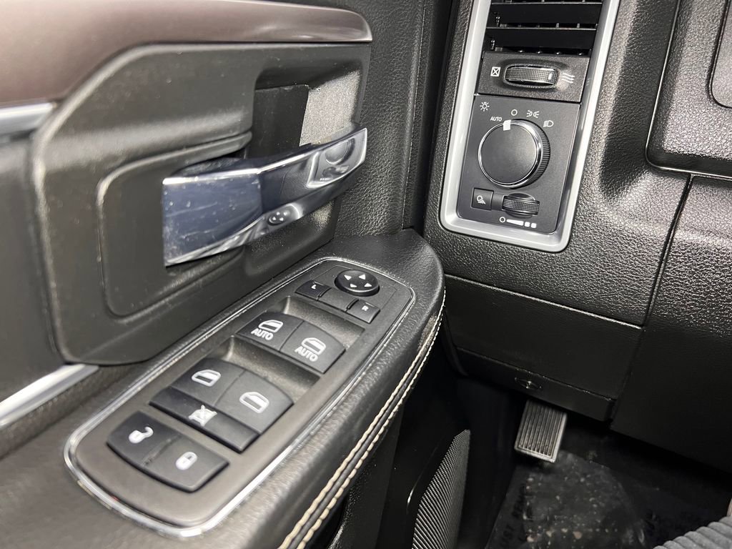 Used 2024 RAM 1500 Classic Warlock w/ Trailer & Traction Group AWD/4WD image 11