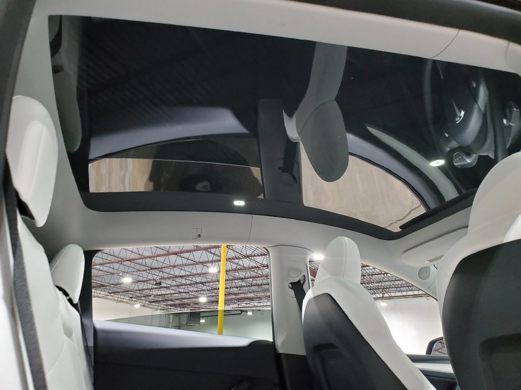 Used 2024 Tesla Model Y Long Range AWD/4WD image 41