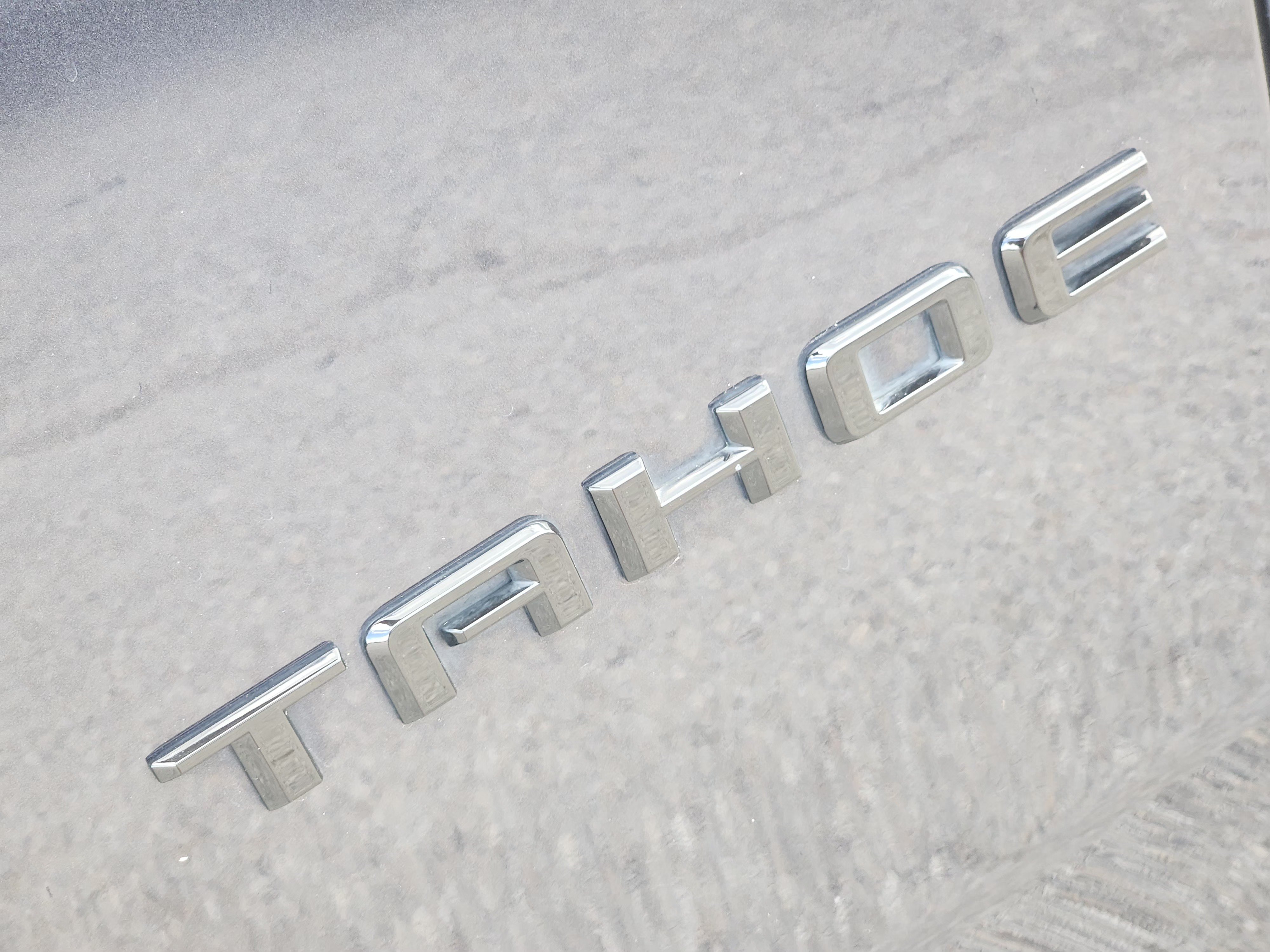 Used 2023 Chevrolet Tahoe Z71 w/ Luxury Package AWD/4WD image 12