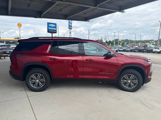New 2026 Chevrolet Traverse LT w/ Driver Confidence Package AWD/4WD image 4