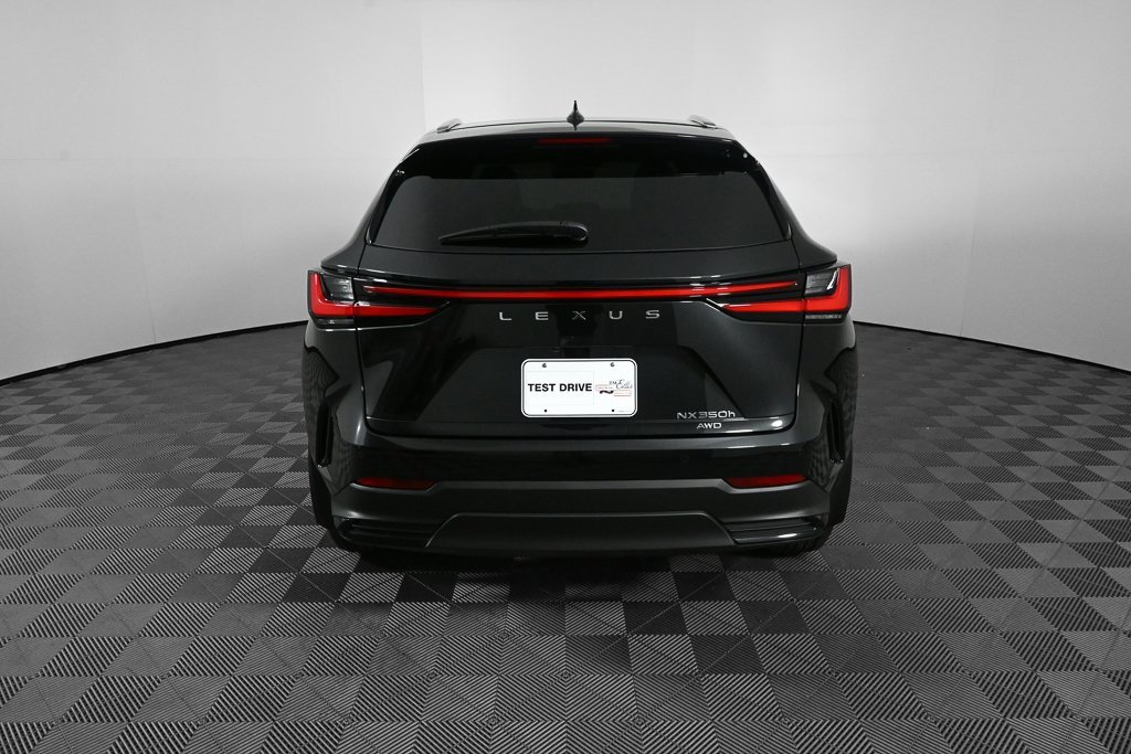 Used 2025 Lexus NX 300h AWD w/ Luxury Package image 27
