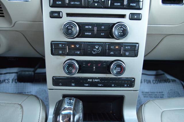 Used 2012 Ford Flex SEL w/ Equipment Group Order Code FWD image 24