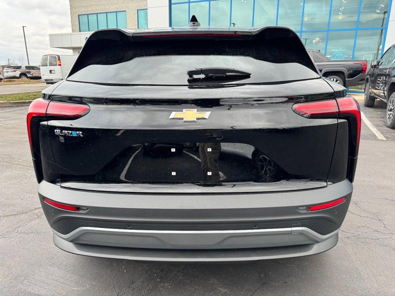 New 2026 Chevrolet Blazer EV LT image 4