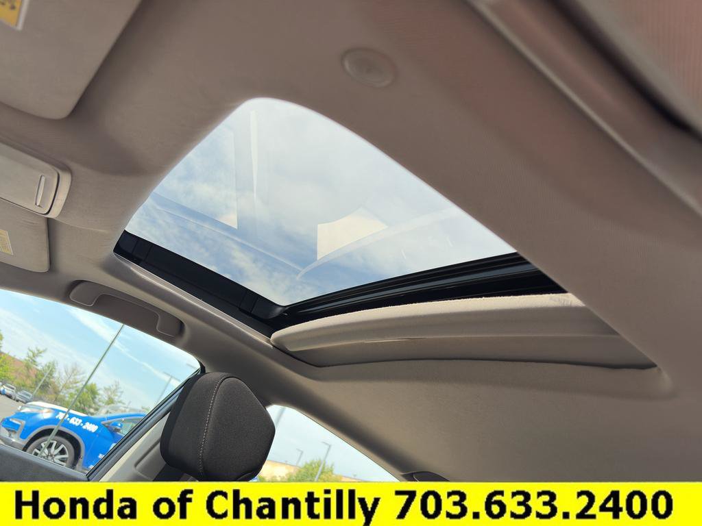 Certified 2023 Honda Accord EX image 19