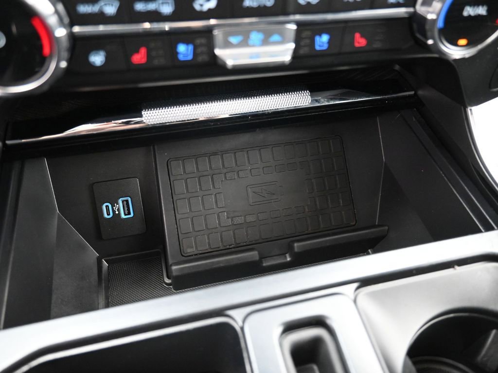 Certified 2022 Ford F150 Platinum w/ Equipment Group 701A High AWD/4WD image 31