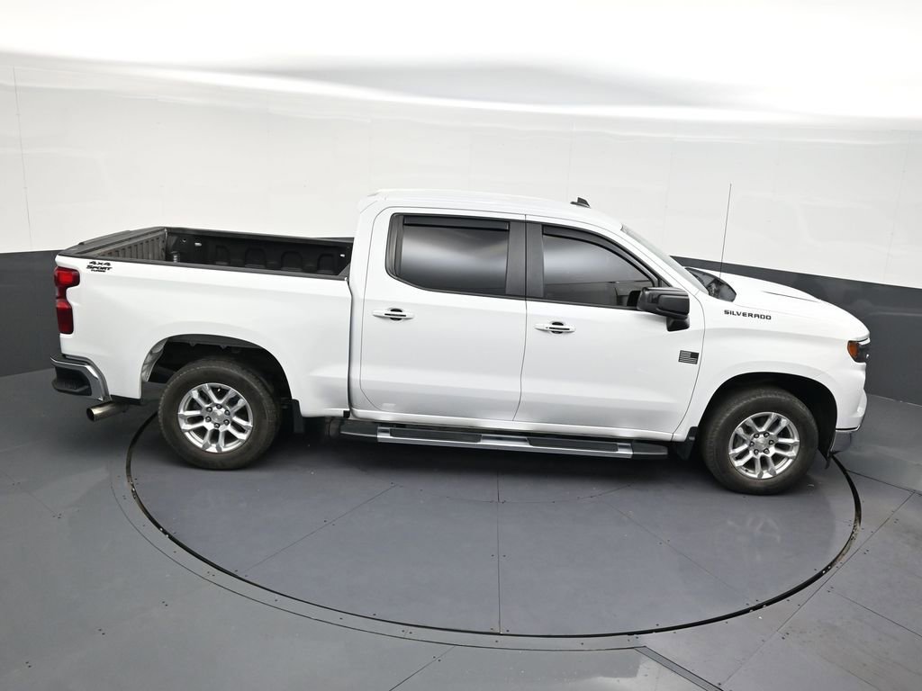 Used 2022 Chevrolet Silverado 1500 LT image 16
