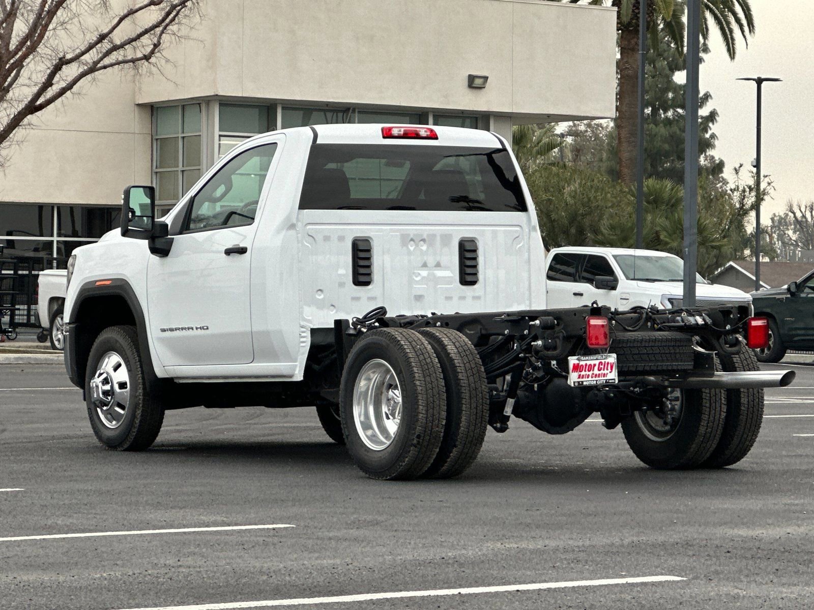 New 2025 GMC Sierra 3500 Pro w/ Convenience Package AWD/4WD image 6