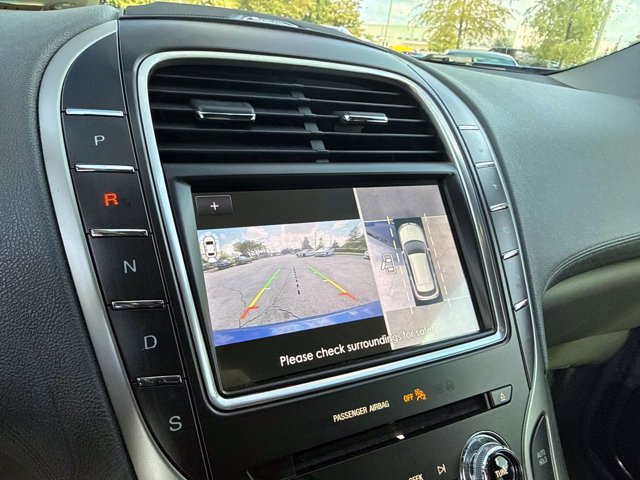 Used 2020 Lincoln Nautilus Reserve FWD image 26