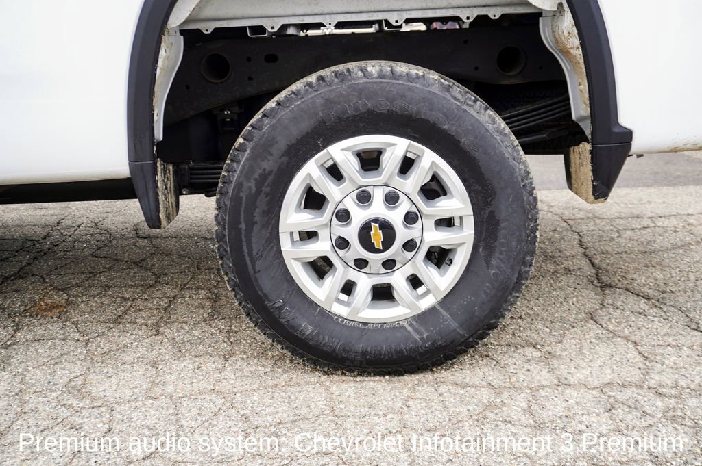 Used 2025 Chevrolet Silverado 2500 LT w/ Convenience Package image 6