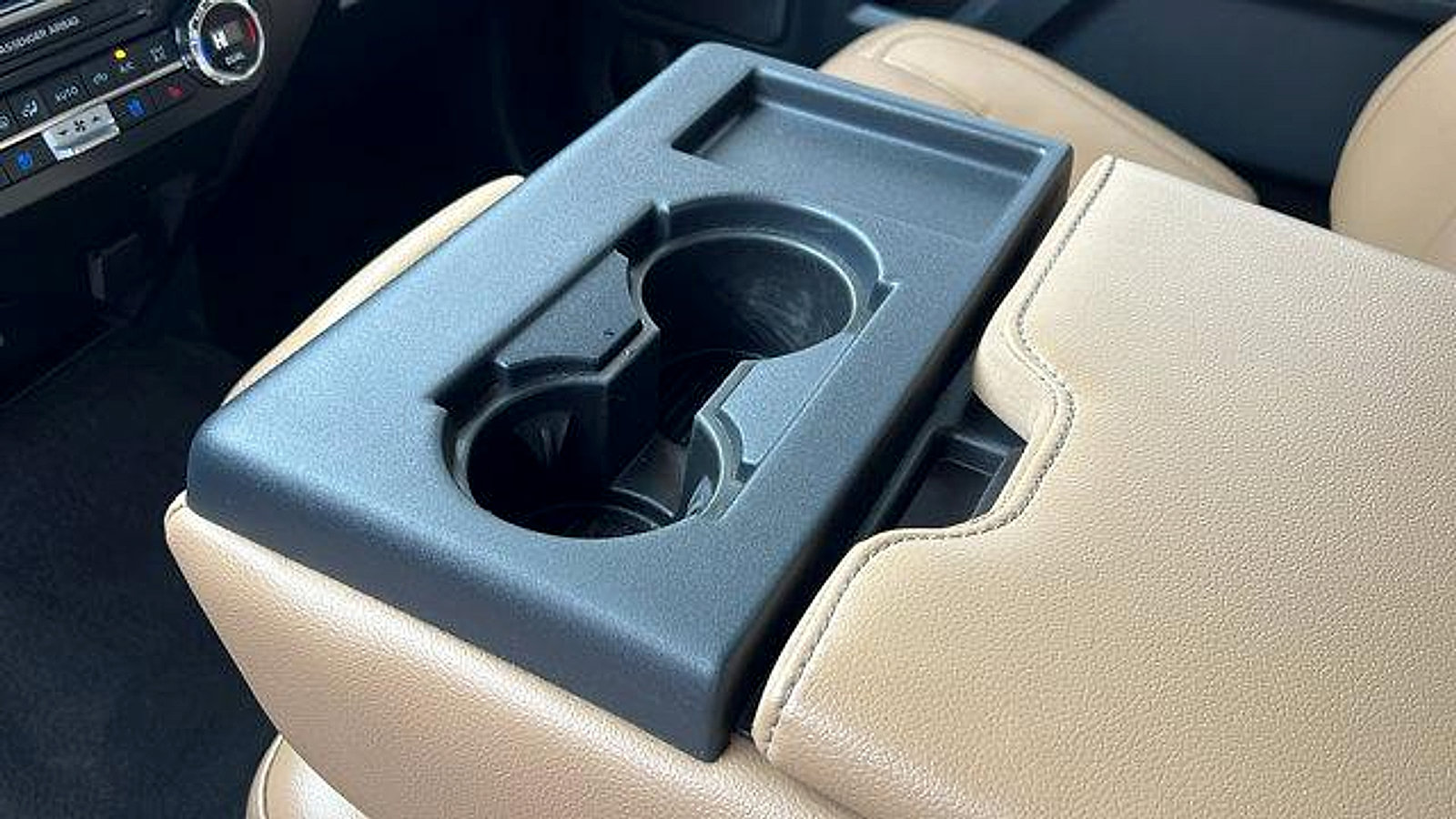 Used 2022 Ford F250 Lariat image 21