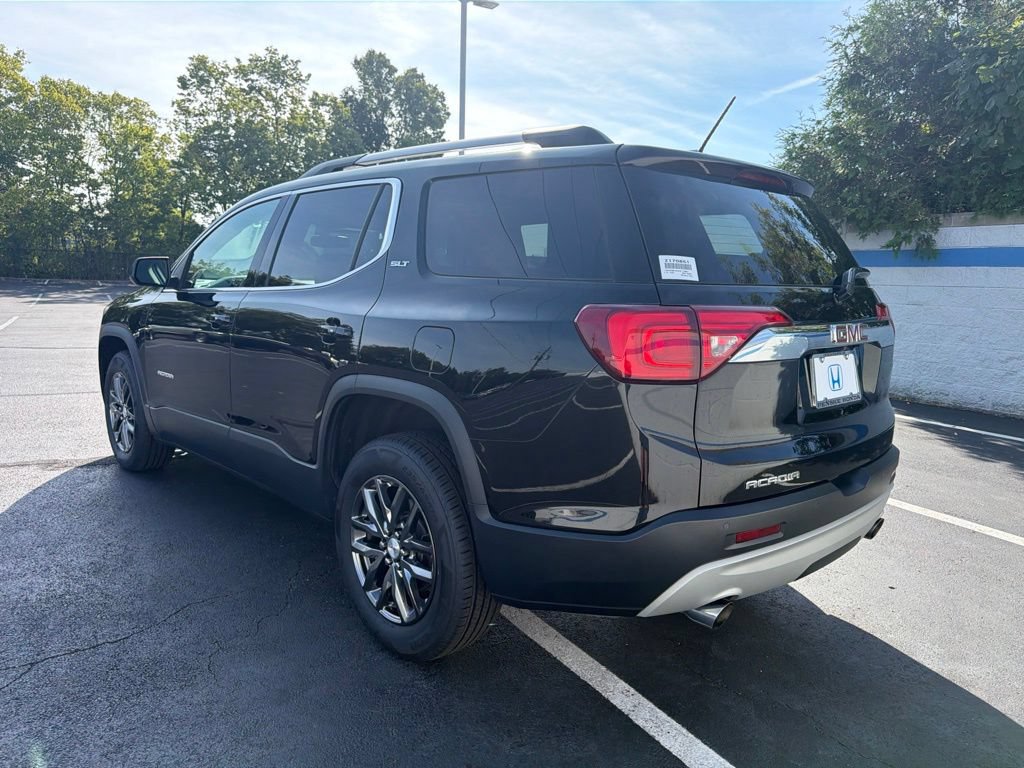 Used 2017 GMC Acadia SLT w/ LPO, Cargo Package FWD image 3