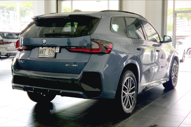 Used 2023 BMW X1 xDrive28i w/ Premium Package AWD/4WD image 6