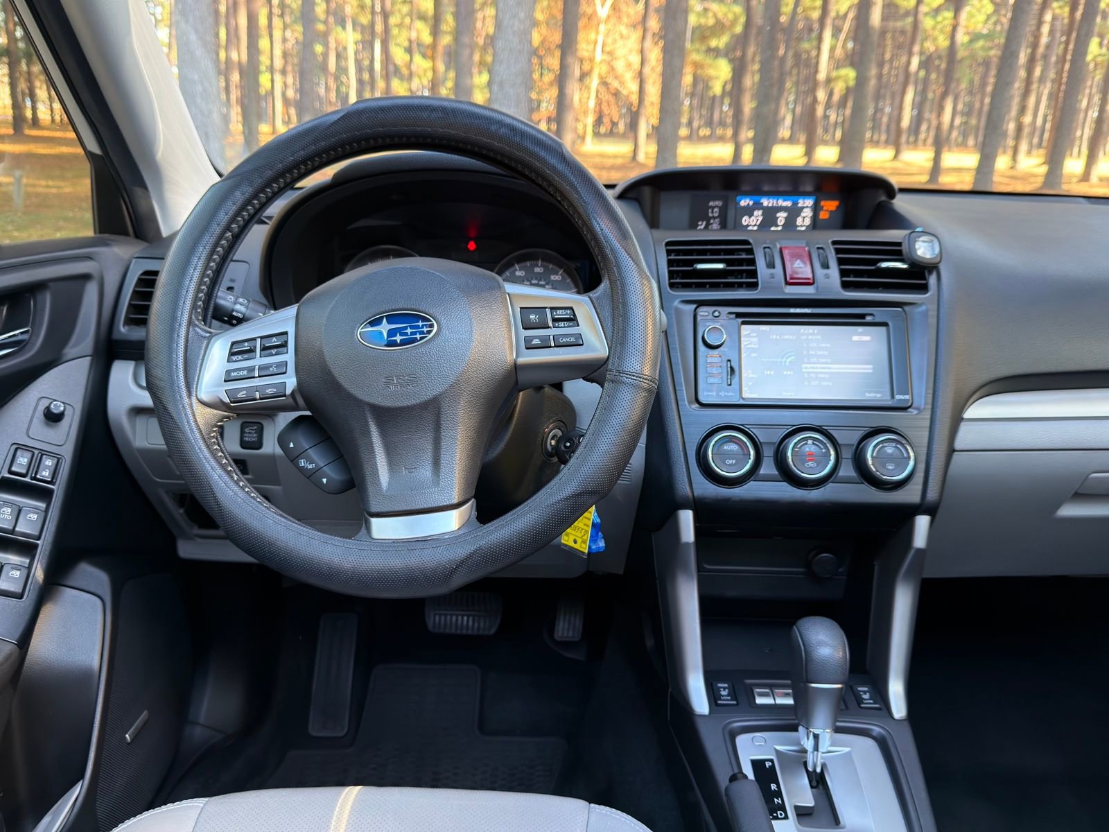 Used 2015 Subaru Forester 2.5i Limited image 3