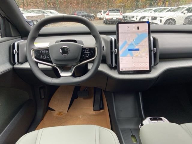 New 2026 Volvo EX30 Cross Country Ultra image 13