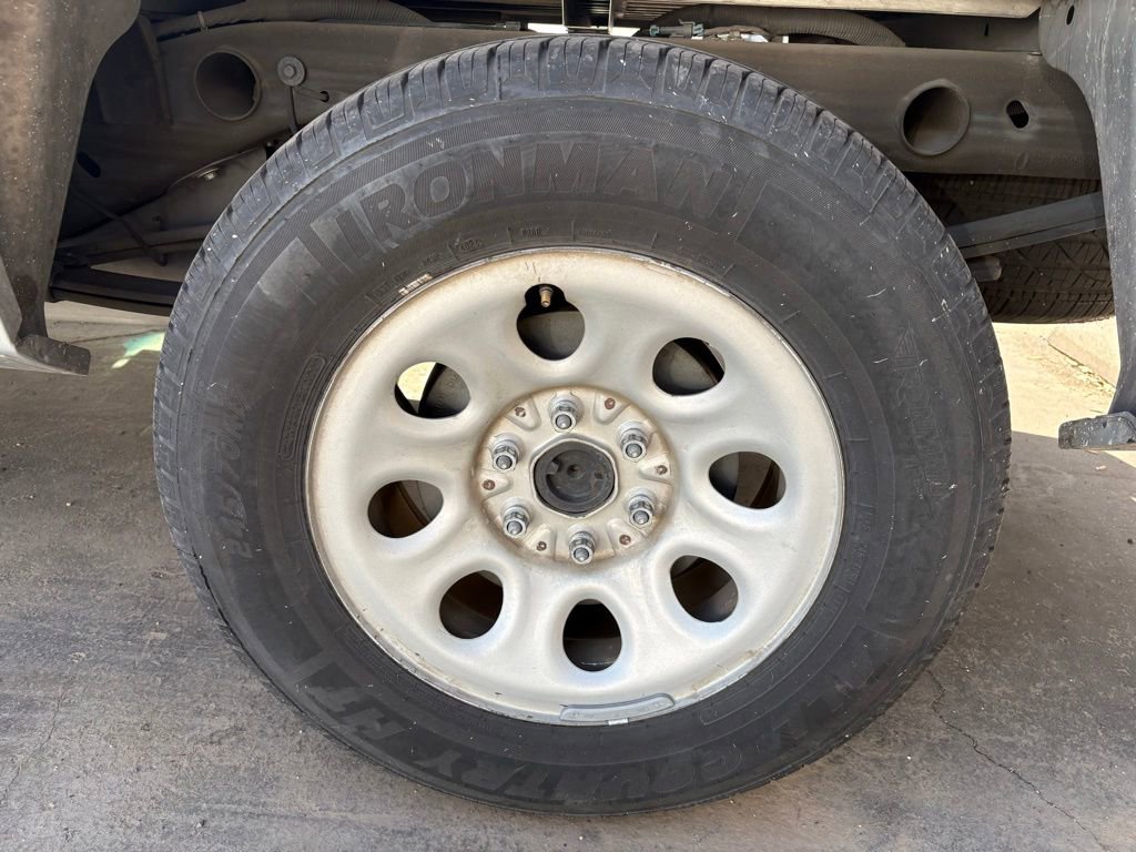 Used 2013 GMC Sierra 1500 W/T RWD image 4