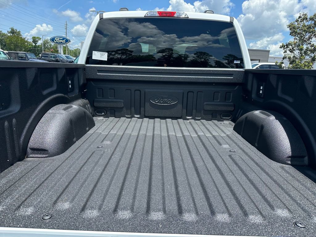 New 2025 Ford F150 XLT w/ Equipment Group 301A Standard image 40
